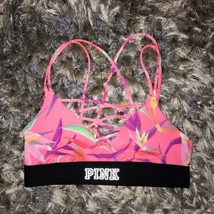 Victoria’s Secret Pink sports bra🔥